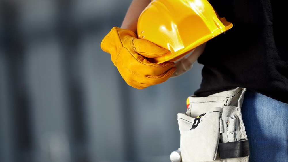 Why are yellow safety helmets