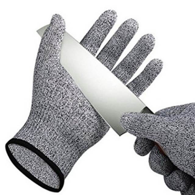 Cut resistant gloves